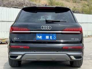 Audi Q7 - 4 от автора Роман в Бортжурнале