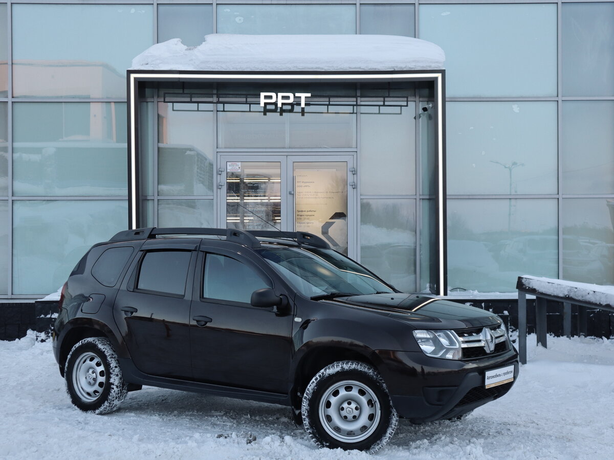 Купить б/у Renault Duster I Рестайлинг 2.0 AT (143 л.с.) 4WD бензин ...