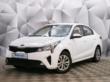 Kia Rio      165 000  -  2 038       