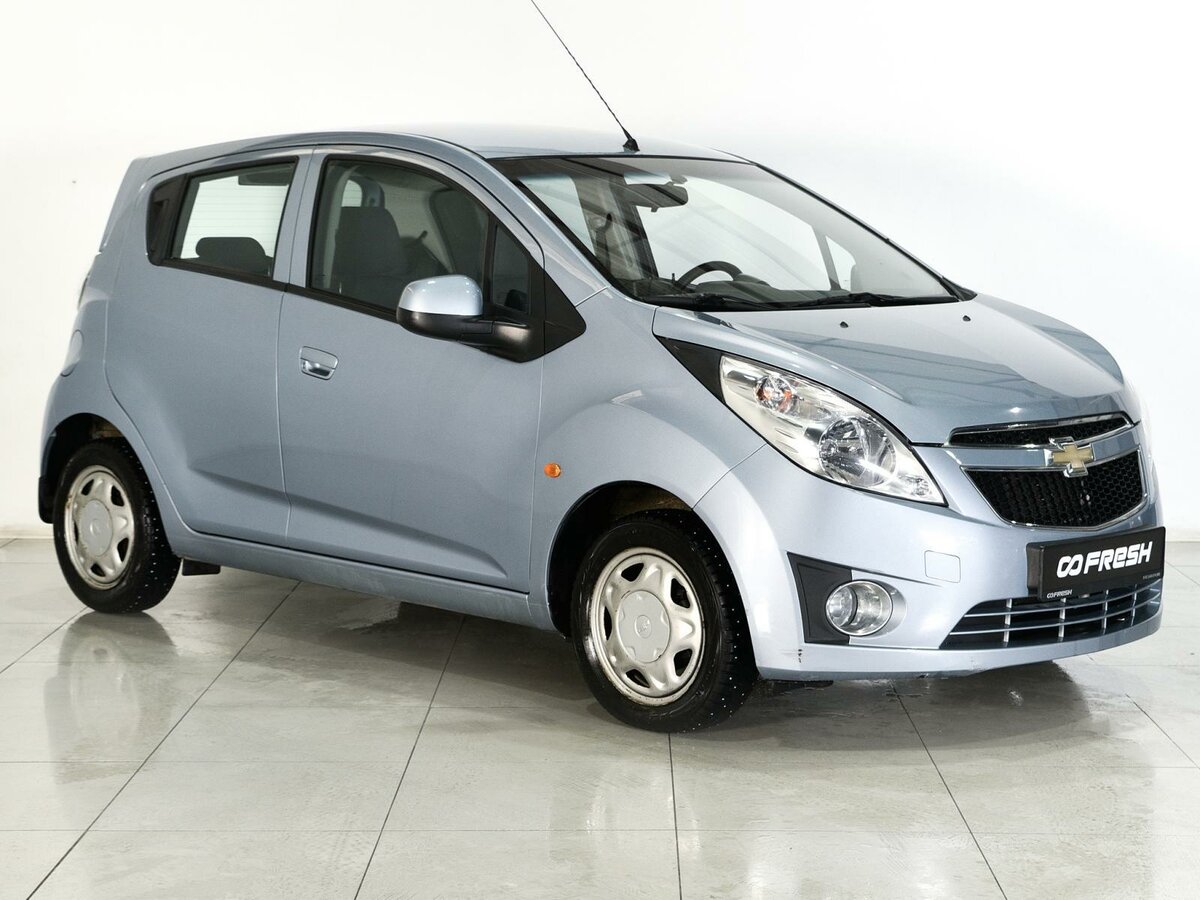 Купить б/у Chevrolet Spark III 1.0 AT (67 л.с.) бензин автомат в ...