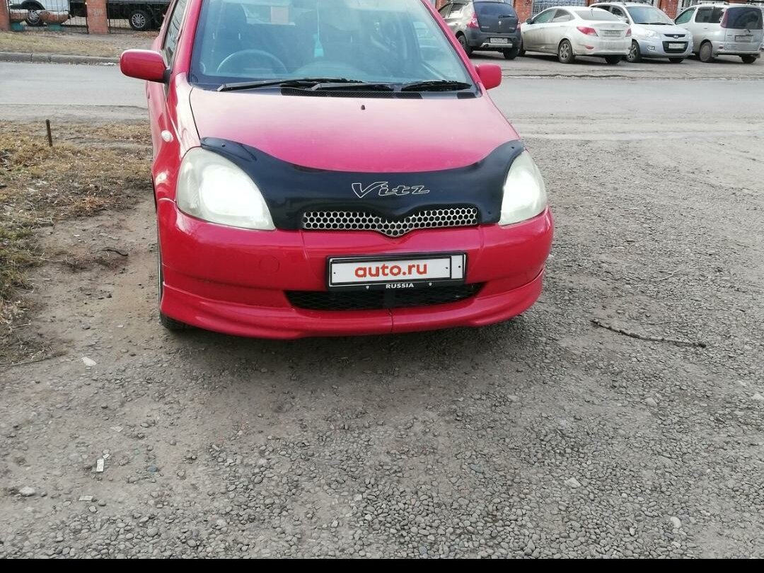 Купить б/у Toyota Vitz I (P10) 1.3 MT (86 л.с.) бензин механика в ...
