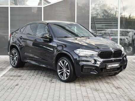 Роскошный SUV с агрессивным экстерьером