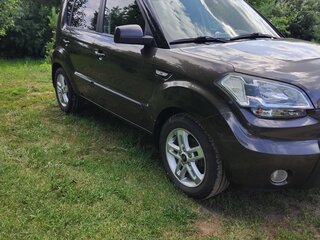 2011 Kia Soul I, коричневый, 750000 рублей, вид 1