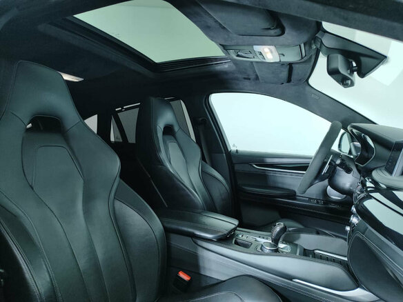 2015 BMW X6 M II (F86), чёрный, 3600000 рублей - вид 22