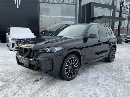  BMW X5 2023     8 674 000  -  486  5 2023    