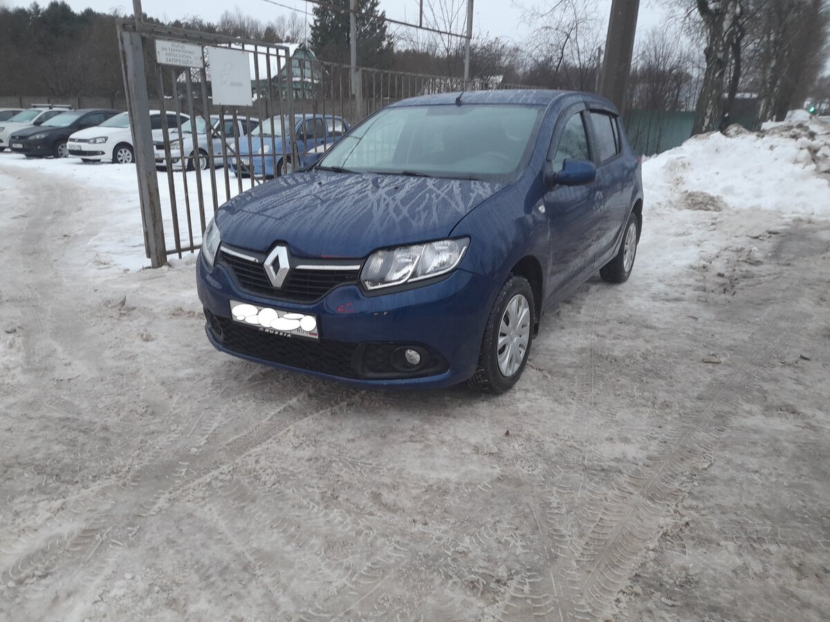 Купить б/у Renault Sandero II 1.6 MT (82 л.с.) бензин механика в Твери ...