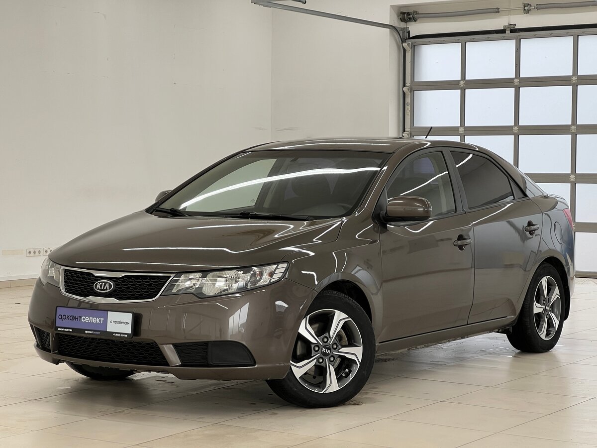 Купить б/у Kia Cerato II 6-speed 1.6 MT (126 л.с.) бензин механика в ...
