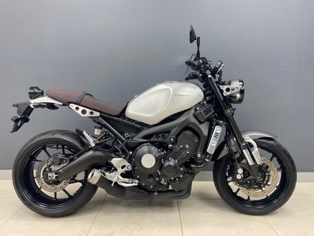 Обзор мотоцикла Yamaha XSR 900 Abarth 2016 на сайте