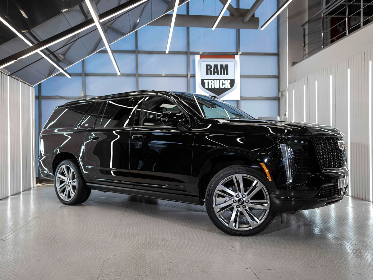 Cadillac Escalade ESV V Рестайлинг