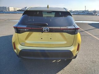 2022 Toyota Yaris Cross I, жёлтый, 1731000 рублей, вид 5