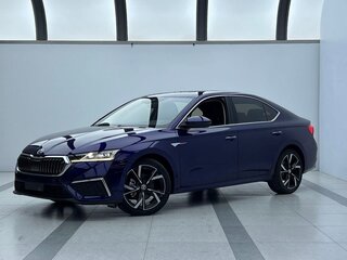 2023 Skoda Octavia IV (A8), фиолетовый, 2270000 рублей, вид 1