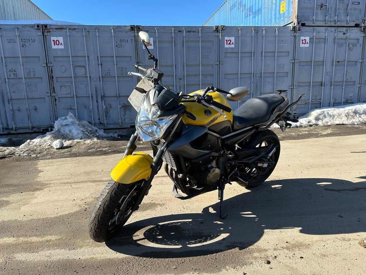 Yamaha XJ6 (FZ6R)