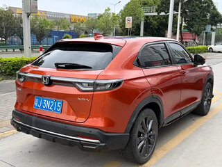 2023 Honda Vezel II, оранжевый, 1630000 рублей, вид 5