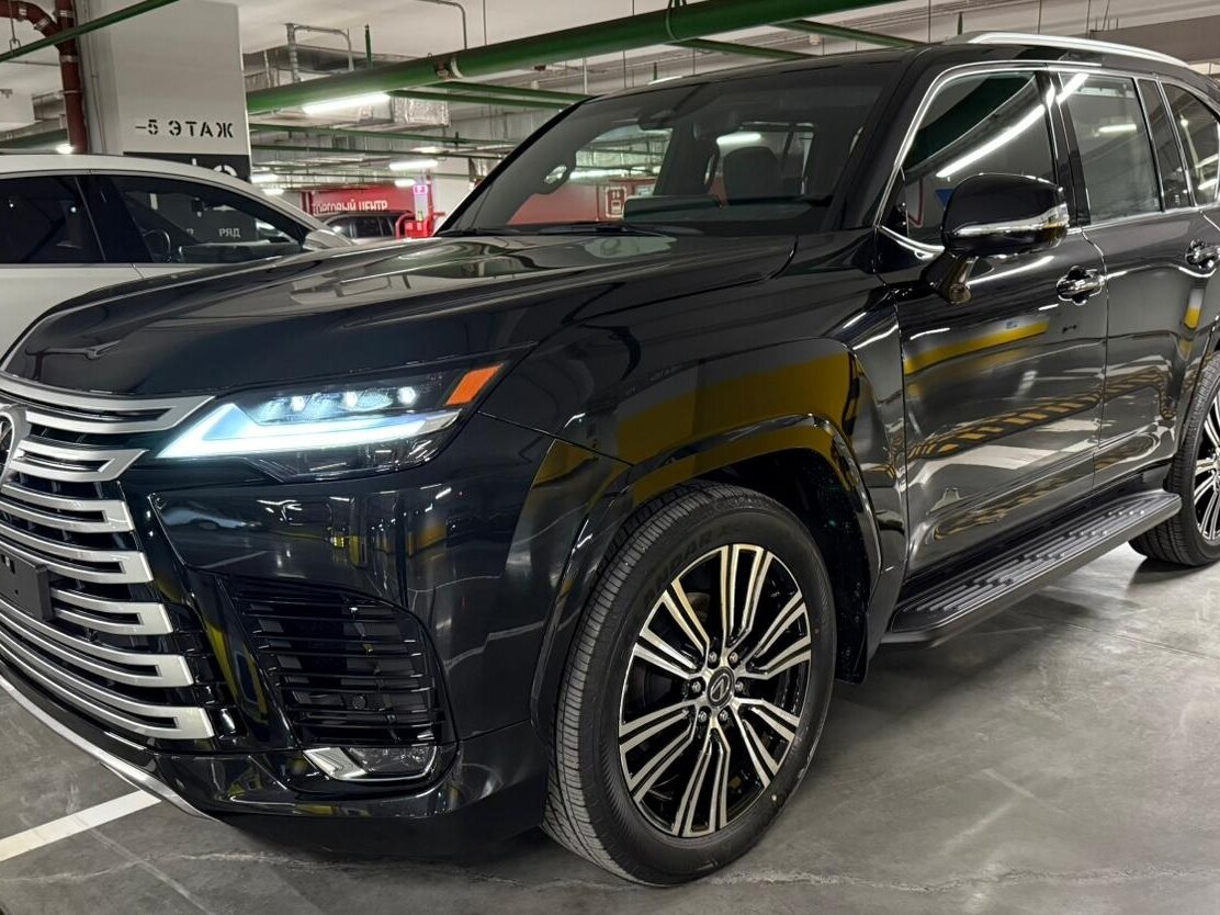 Lexus LX 600 IV