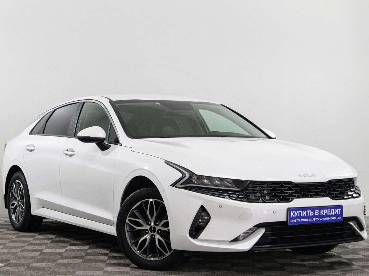 Kia K5 III