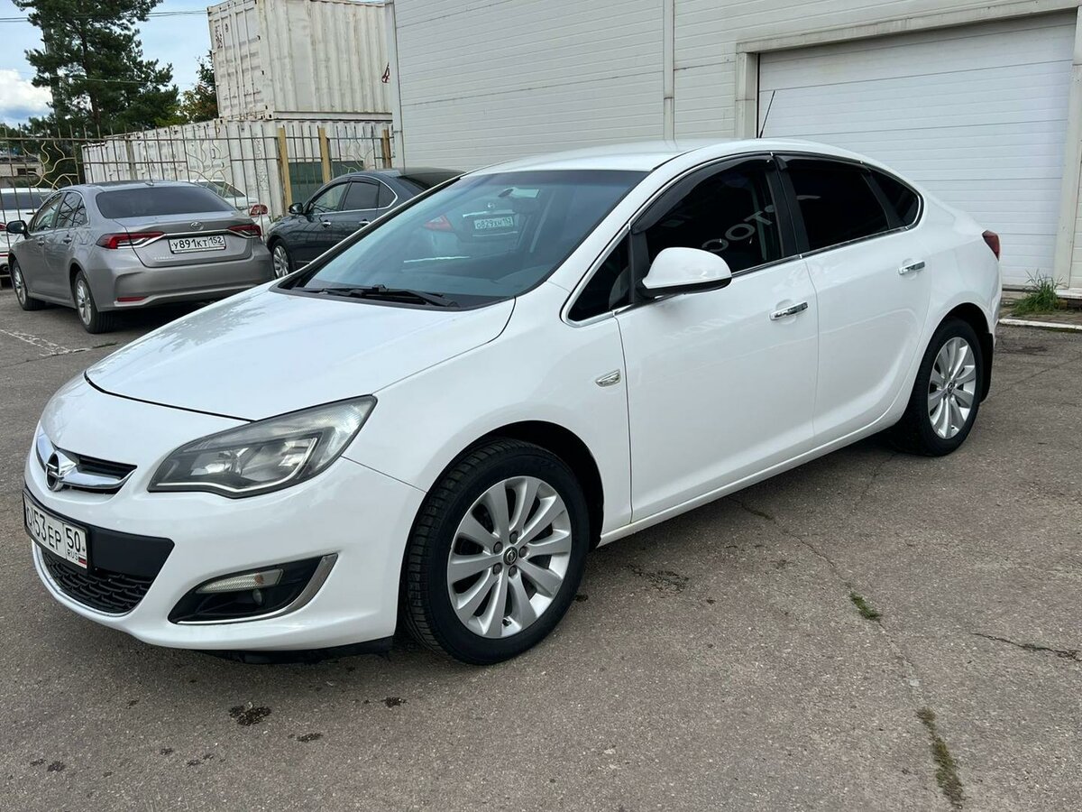 Opel Astra J Рестайлинг