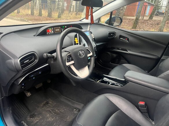 2018 Toyota Prius PHV ZVW52 IV (XW50), голубой, 1930000 рублей - вид 9