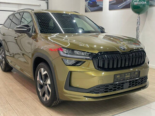 2025 Skoda Kodiaq II, золотистый, 6190000 рублей, вид 1