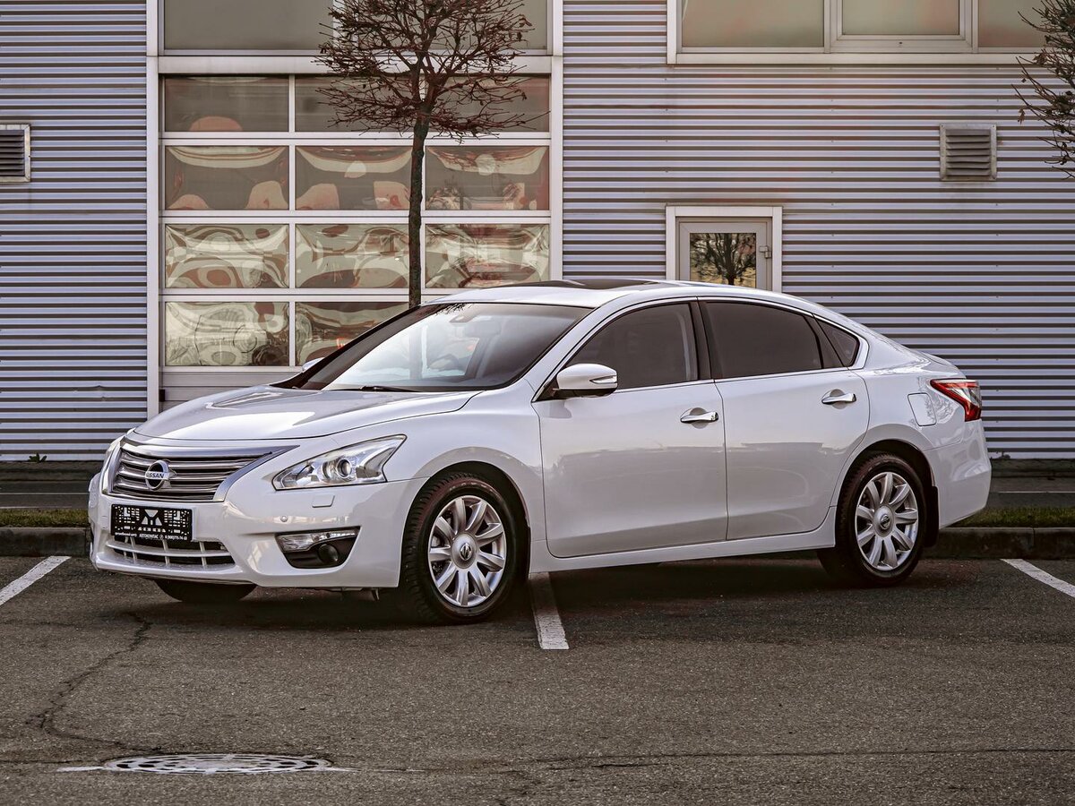 Nissan Teana III