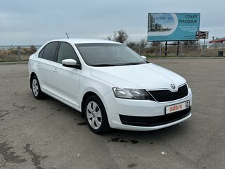 2019 Skoda Rapid I Рестайлинг, белый, 1430000 рублей, вид 1