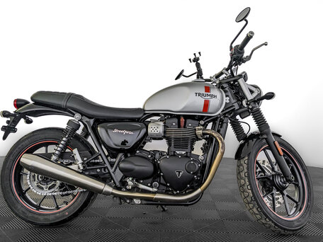 Triumph Street Twin 22