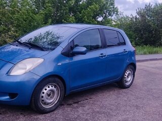 2007 Toyota Yaris II, голубой, 310000 рублей, вид 1