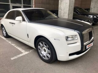 2012 Rolls-Royce Ghost I, белый, 13000000 рублей, вид 1