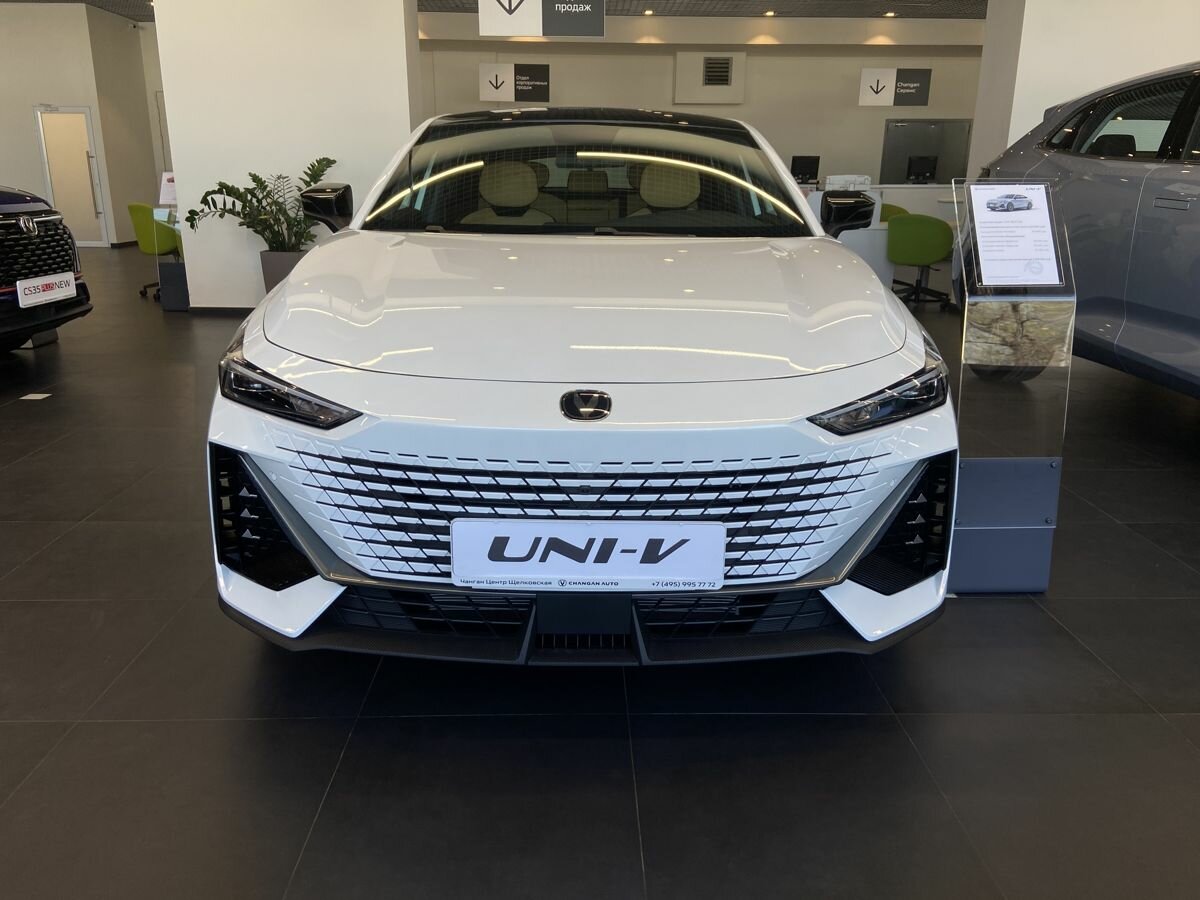 Changan Uni v 2022