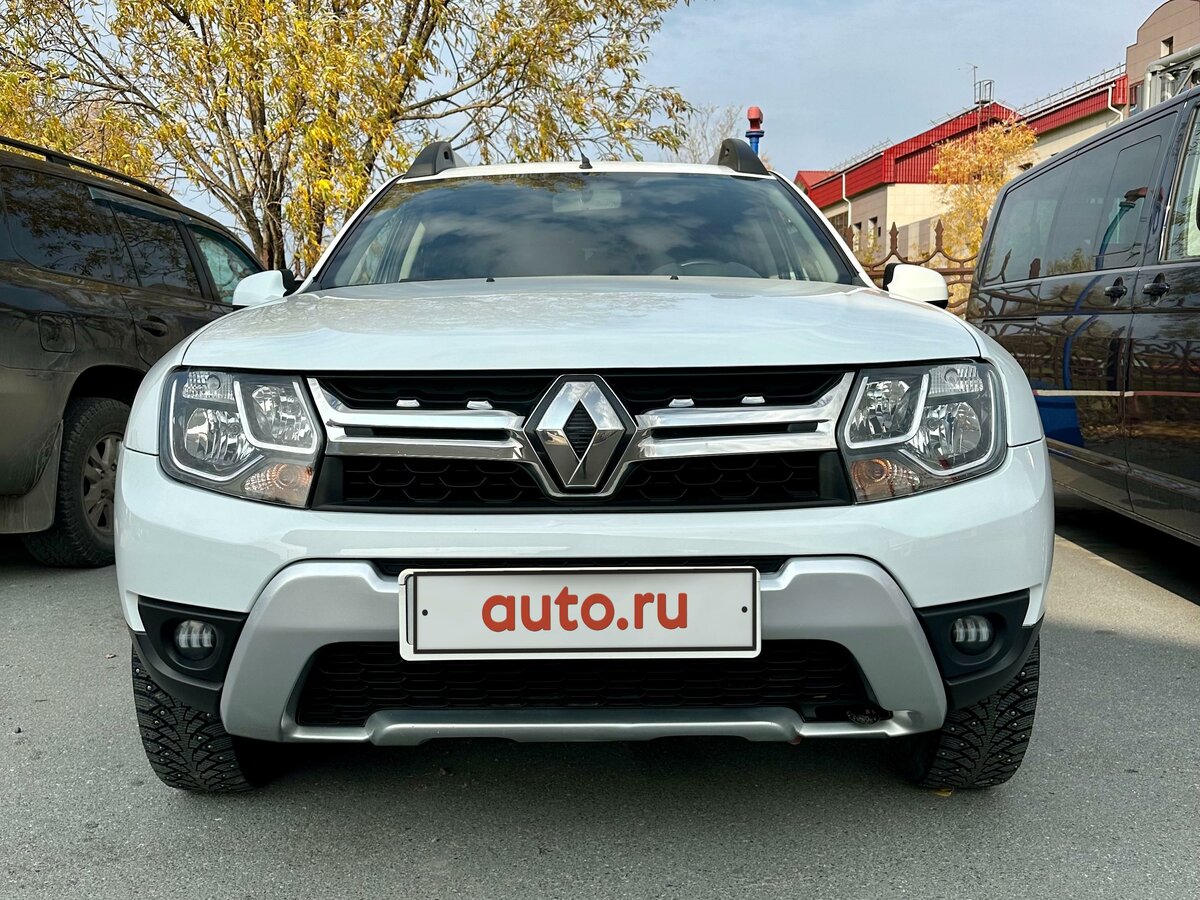 Купить б/у Renault Duster I Рестайлинг 2.0 MT (143 л.с.) 4WD бензин ...