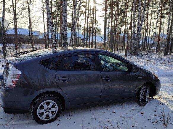 2008 Toyota Prius II Рестайлинг (XW20), серый, 870000 рублей - вид 1