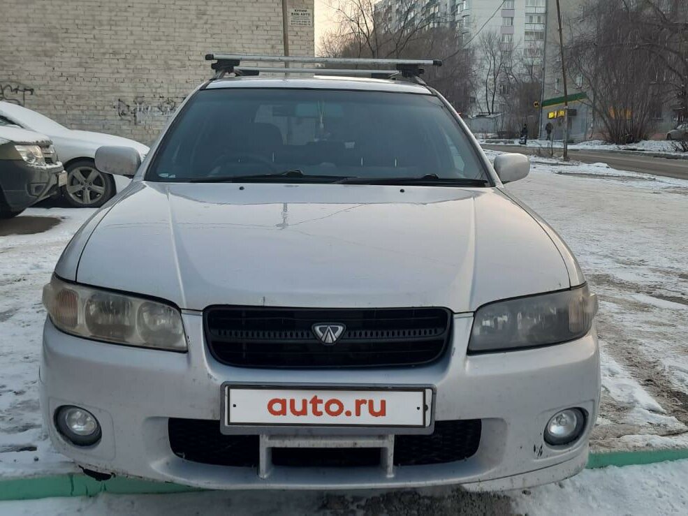 Ниссан Авенир 2001 год