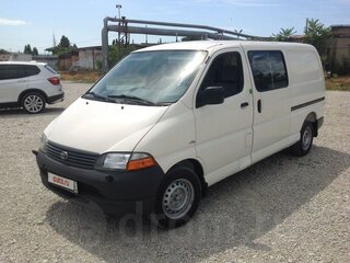 Toyota HiAce XH10 2.5d MT 102 .