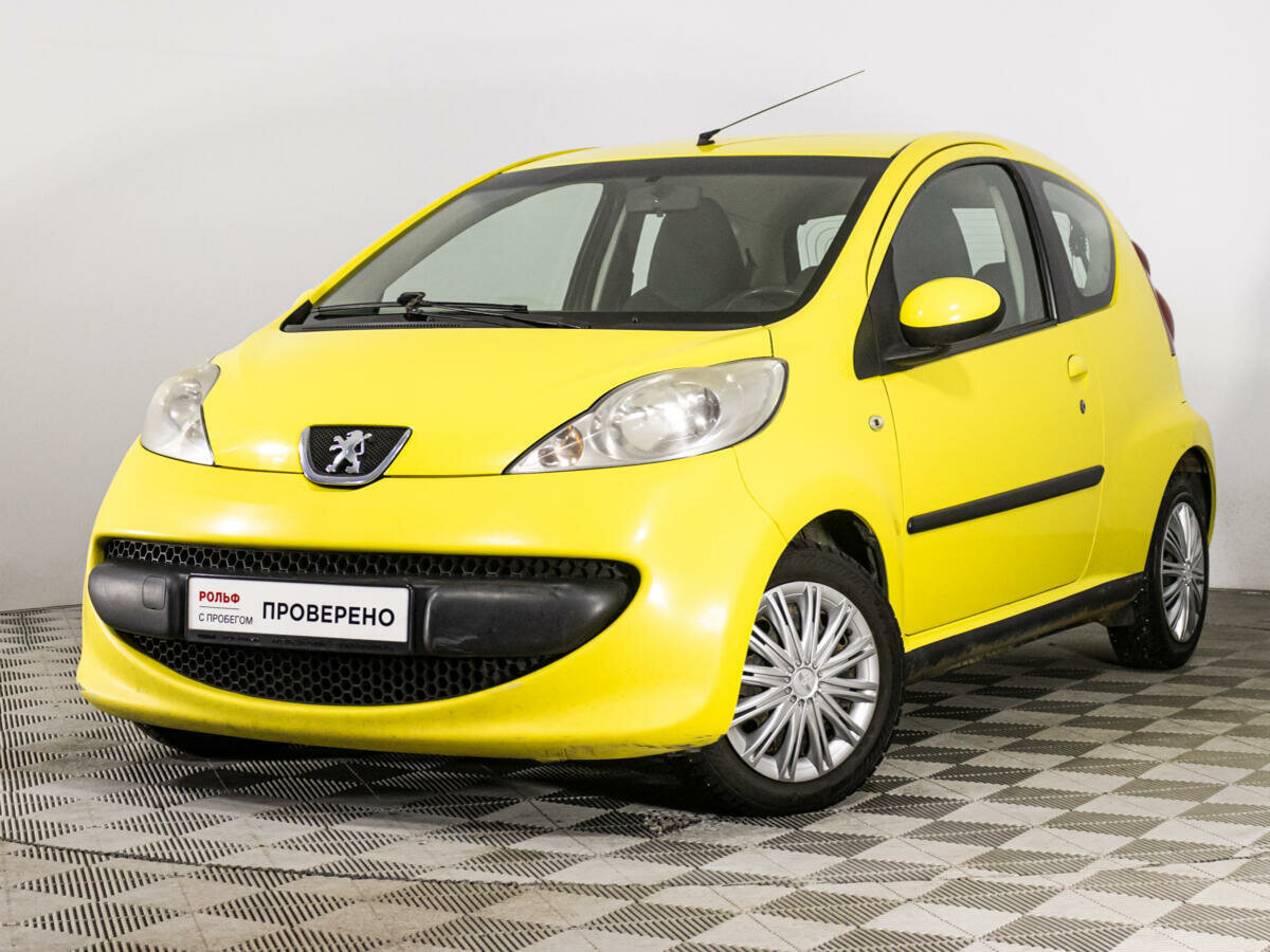 Купить б/у Peugeot 107 I 1.0 AMT (68 л.с.) бензин робот в Санкт ...