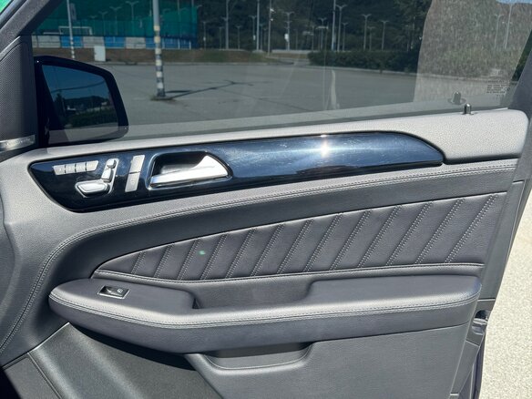 2015 Mercedes-Benz GLE 400 I (W166), синий, 3700000 рублей - вид 9