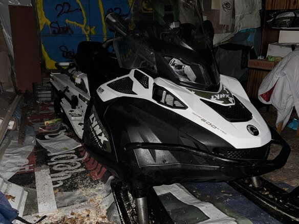 2012 BRP Lynx 69 Yeti Army, белый, 1300000 рублей - вид 1