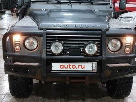 Купить б/у Land Rover Defender I Рестайлинг Base Utility 110 2.4d MT ...