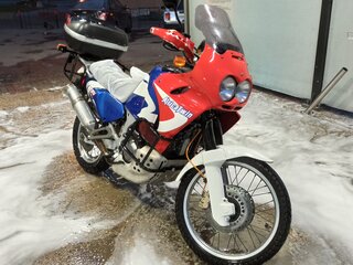 Honda XRV 750 Africa Twin 5