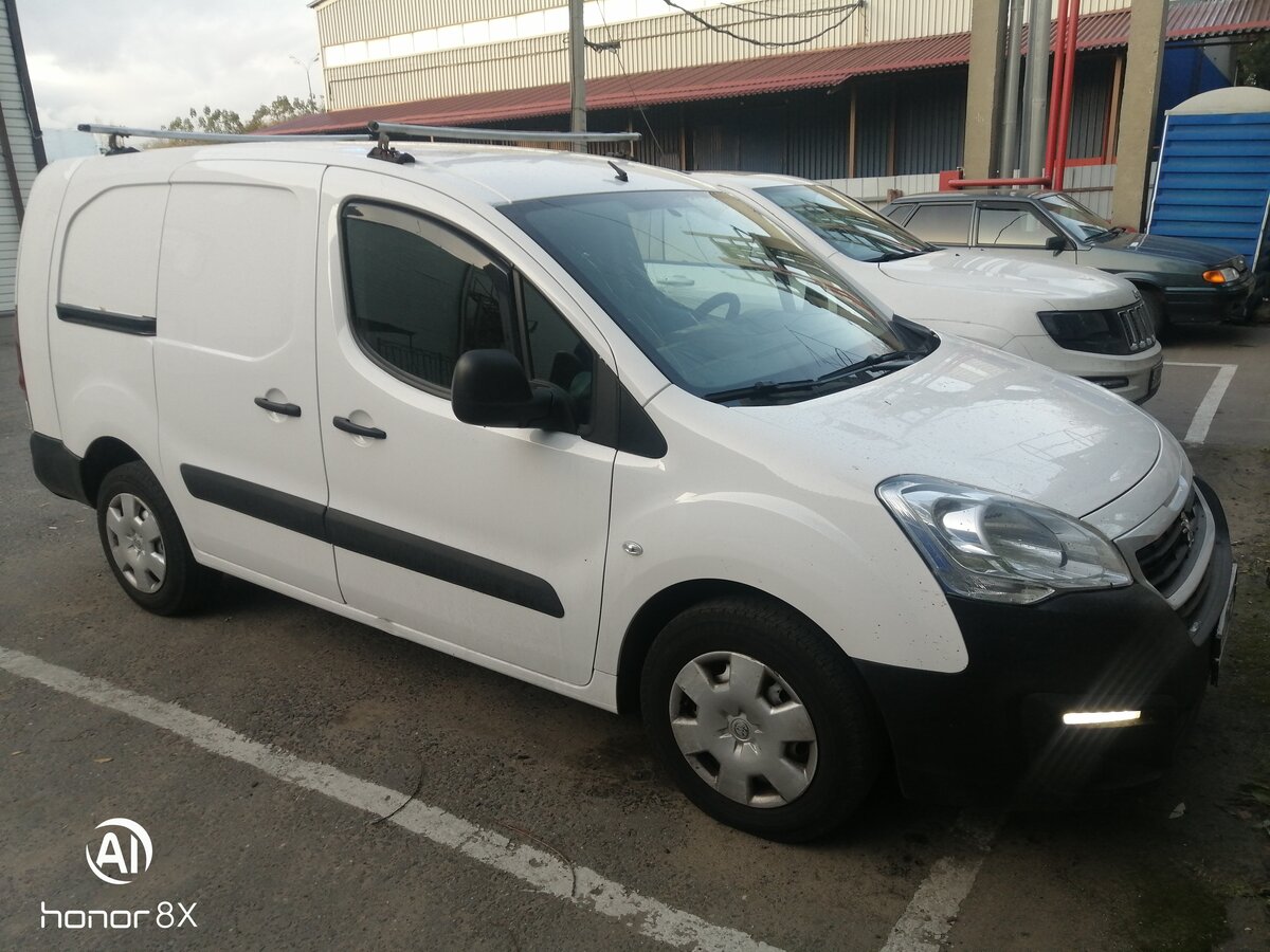 Peugeot partner 2021