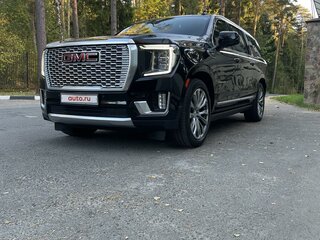 2021 GMC Yukon XL V, чёрный, 10100000 рублей, вид 4