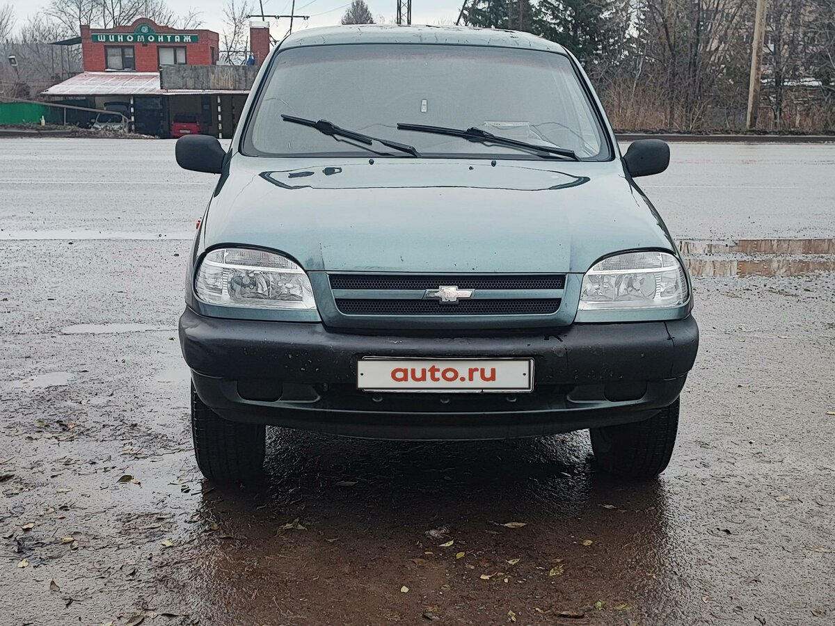 Купить б/у Chevrolet Niva I 1.7 MT (80 л.с.) 4WD бензин механика в ...