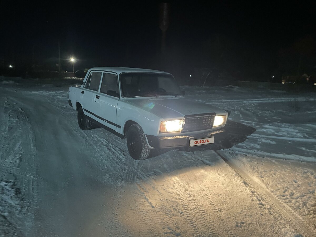 Купить б/у Lada (ВАЗ) 2107 1982-2012 1.6 MT (74 л.с.) бензин механика в ...