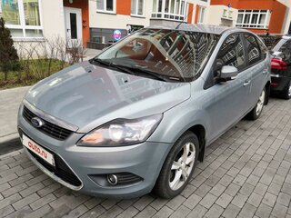 2010 Ford Focus II Рестайлинг, серый, 850000 рублей, вид 1