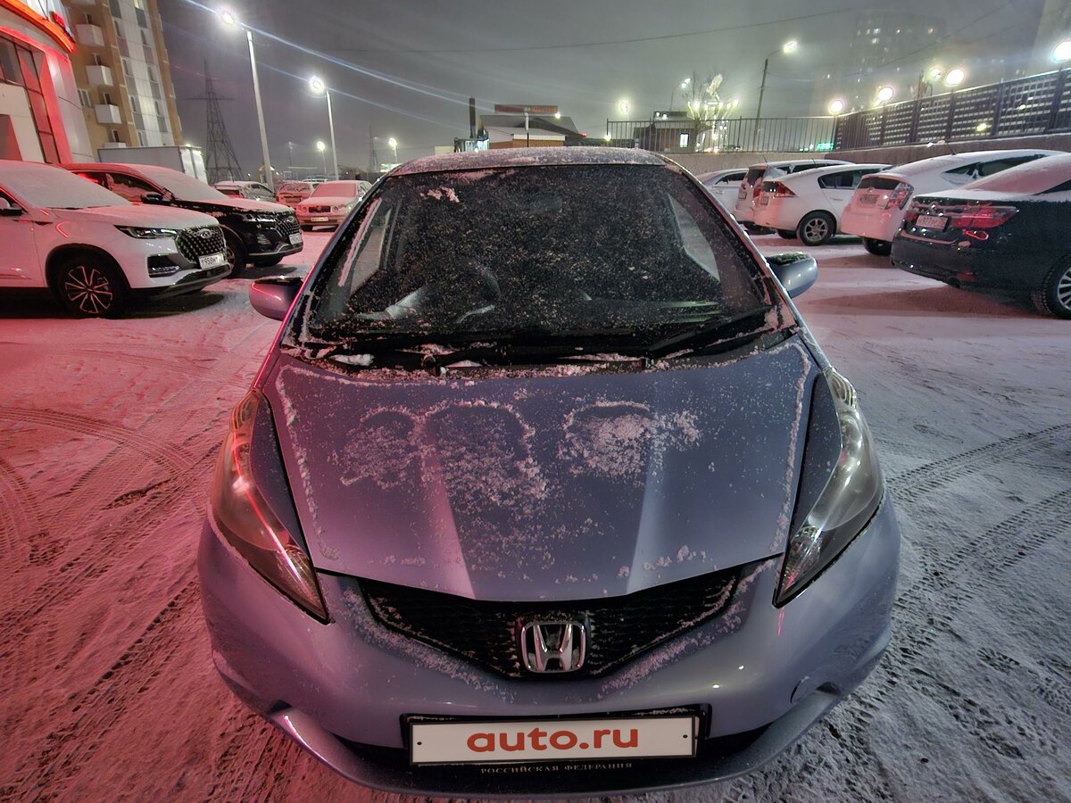 Купить б/у Honda Fit II 1.3 CVT (100 л.с.) бензин вариатор в Улан-Удэ ...