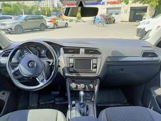 2017 Volkswagen Tiguan II, коричневый, 1850000 рублей, вид 5