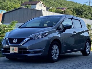 2018 Nissan Note e-Power II Рестайлинг, серый, 1300000 рублей, вид 1