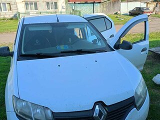 2016 Renault Logan II, белый, 320000 рублей, вид 1