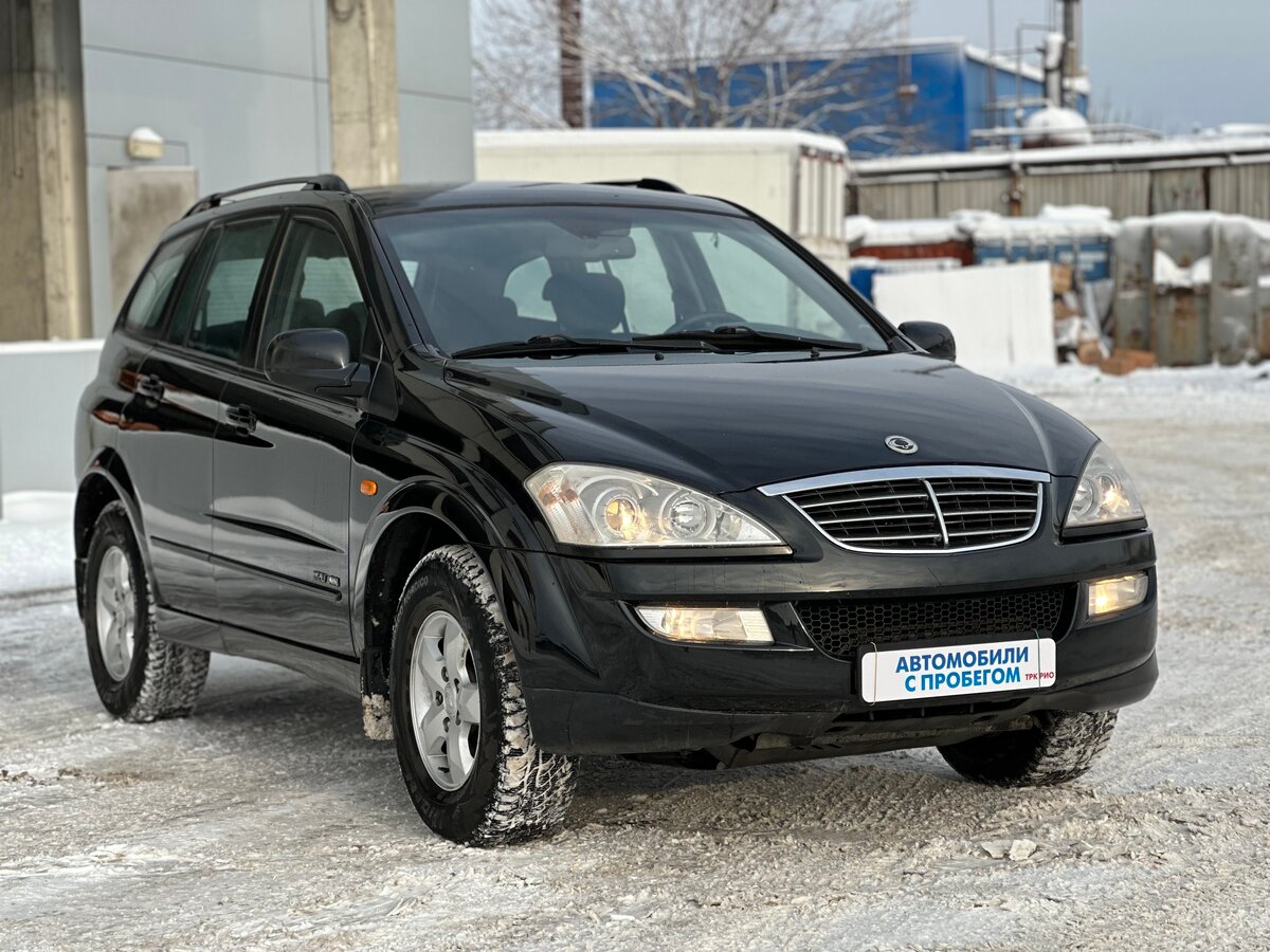 Купить б/у SsangYong Kyron I Рестайлинг 2.0d MT (141 л.с.) 4WD дизель ...