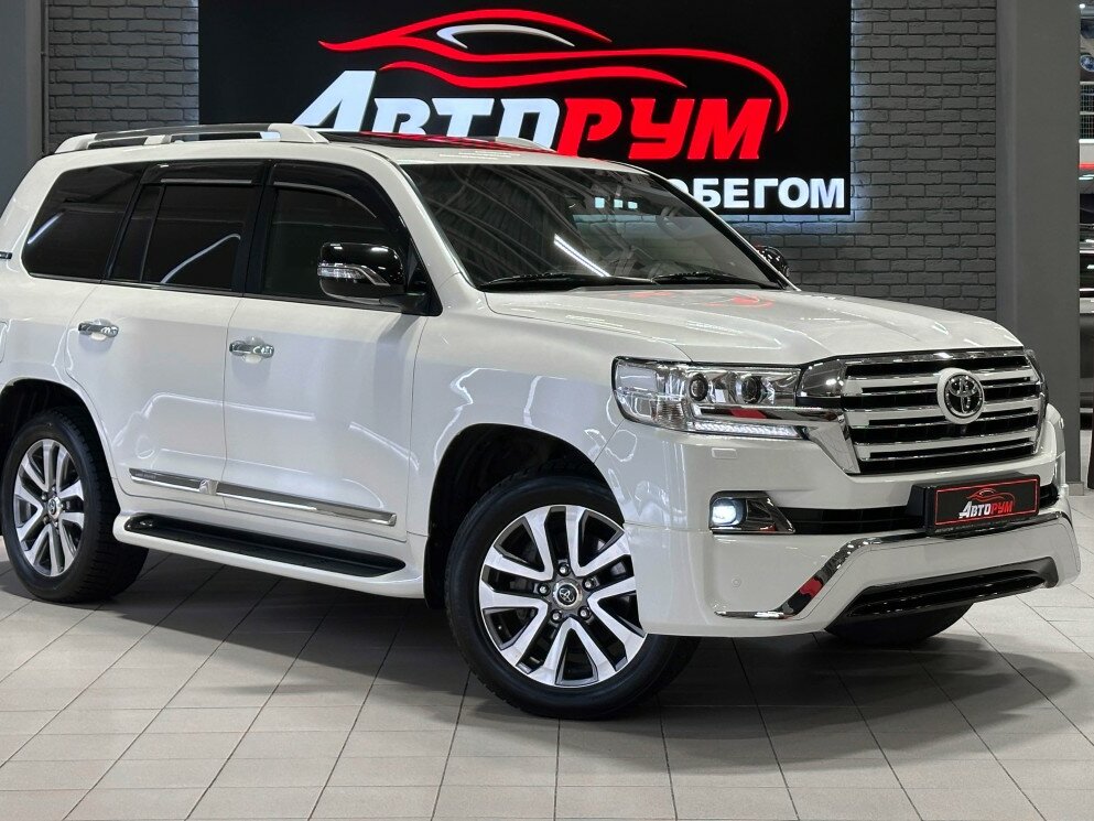 Toyota Land Cruiser 200 Series Рестайлинг 2