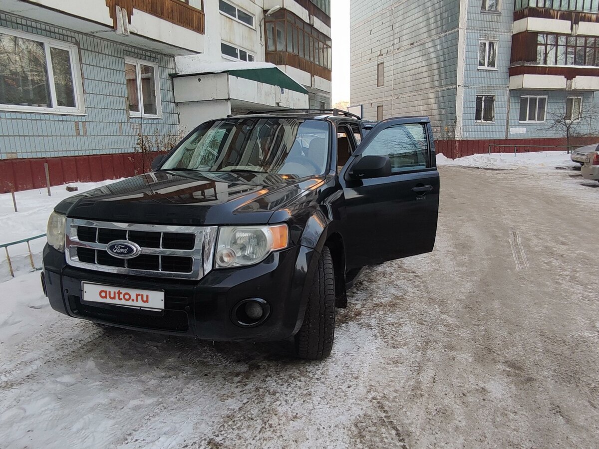 Купить б/у Ford Escape II 3.0 AT (240 л.с.) бензин автомат в Томске ...