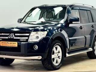 2008 Mitsubishi Pajero IV, зелёный, 1225000 рублей, вид 1